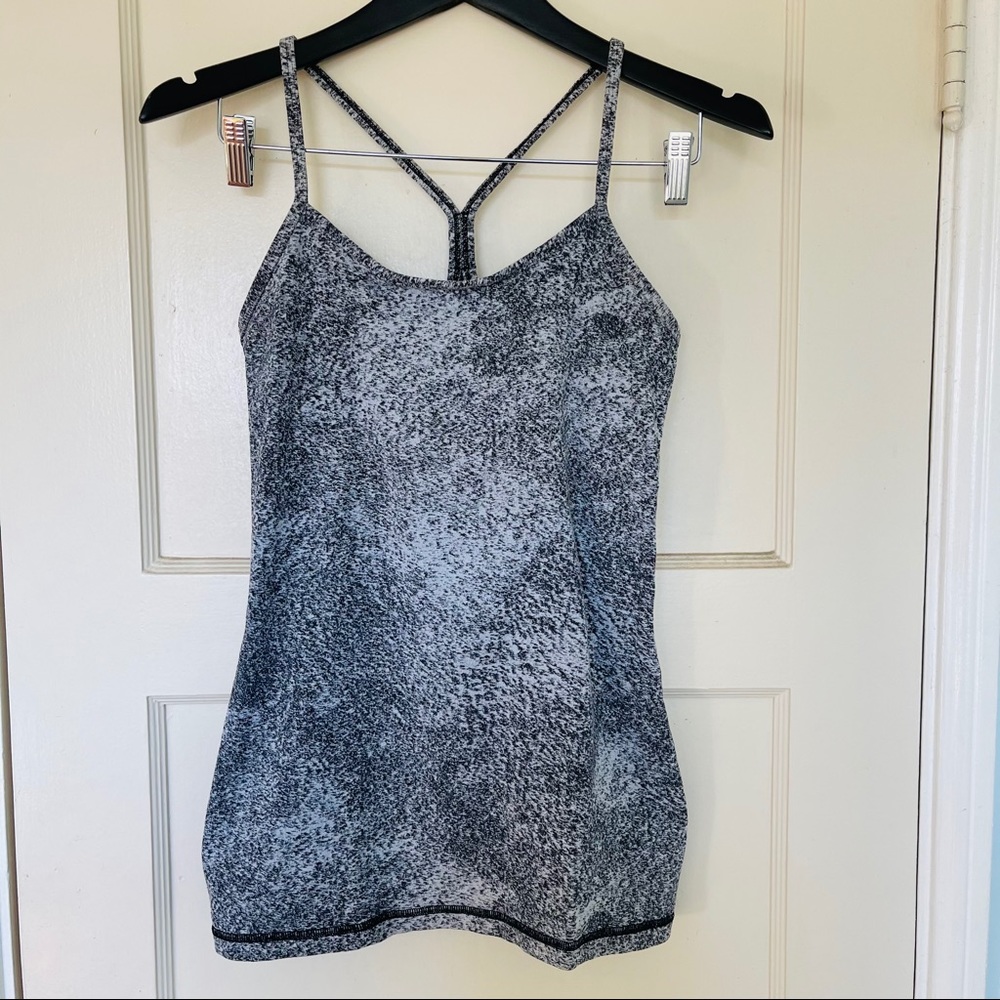 Lululemon Power Y Tank size 6